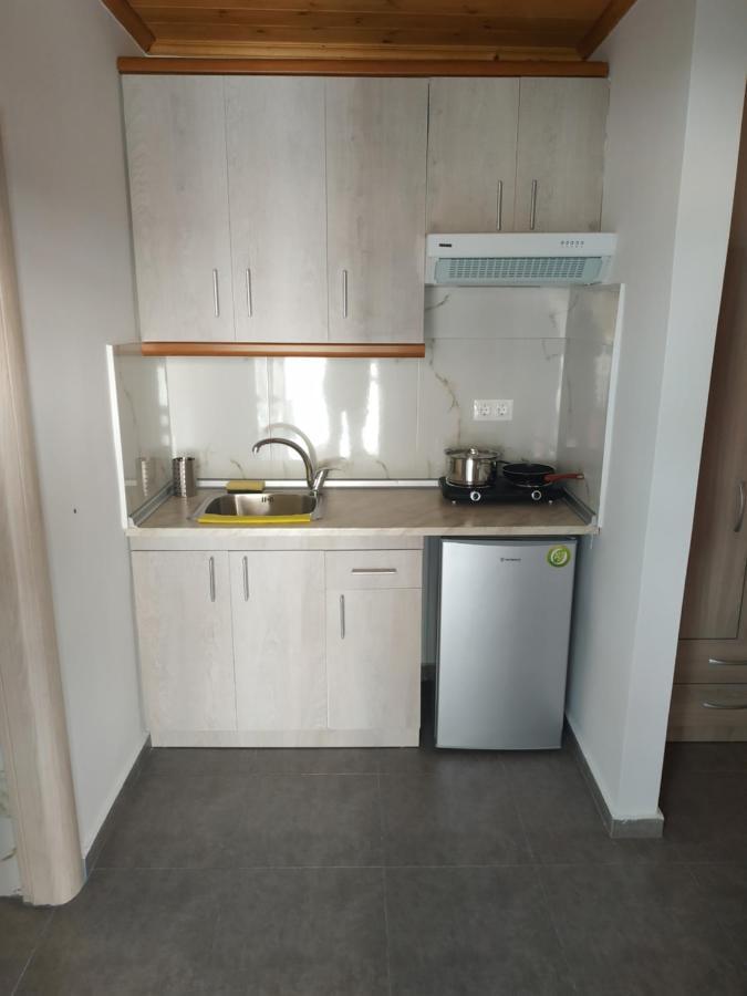 Agelikis' Apartments Nea Kallikrateia Exteriér fotografie